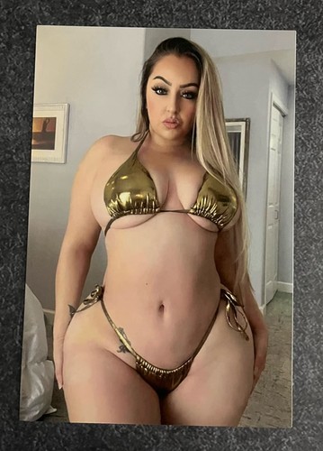 Photo hot sexy - beautiful, buxom