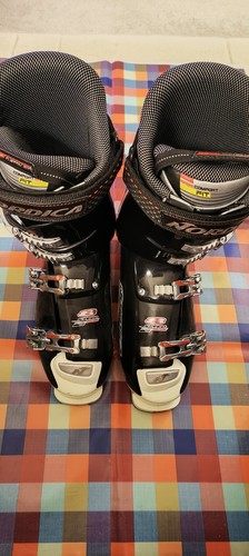 Nordica ski boots - ski,