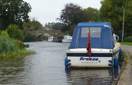 Photo 6x4 boats moored along - photo,