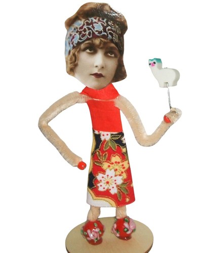 Flapper figurine drama - flapper, no