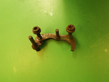 TRIUMPH REAR BRAKE CALIPER BRACKET+ BOLTS 900 1200 TRIDENT TROPHY DAYTONA SPEED