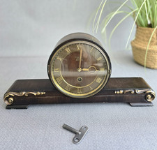 Vintage Peter Mantel Clock