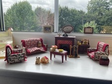 Sylvanian Families rare burgundy red Living Room Furniture Set 4217, 35+ Pieces