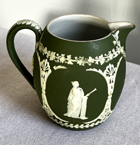 Antique vintage wedgwood green - antique,