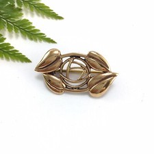 Small Rennie Mackintosh Rose & Lily Art Nouveau Scotland Design Gold Brooch Pin 