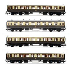 MAINLINE/BACHMANN 'OO' GAUGE RAKE OF 4 GWR CHOCOLATE/CREAM 60' COLLETT COACHES