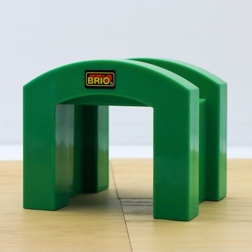 Wooden train track brio - train,