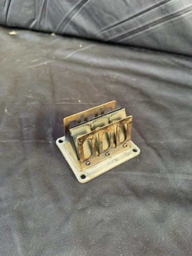Yamaha 250 1997 reeds - 250, block