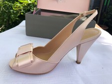 Dusky Pink Bridal Shoes, silk uppers and leather soles. In very good condition. 