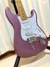 FERNANDES Stratocaster type