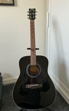 Yamaha F370 Acoustic Guitar -