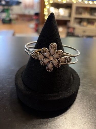Whimsical flower vintage - whimsical,