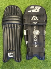 Black new balance cricket - new,