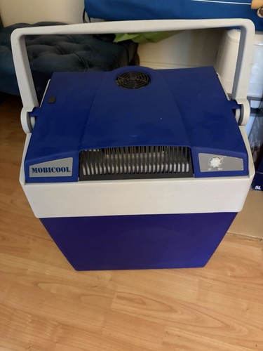 Mobicool 12v electric coolbox - mobicool,