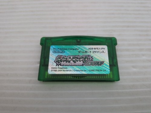 Pokemon emerald gameboyadvance - pokemon,