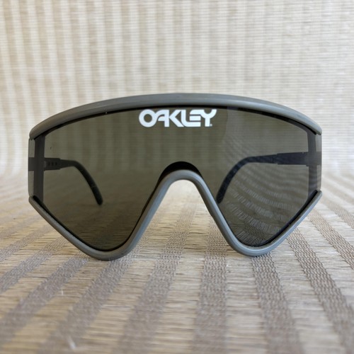 Vintage oakley factory pilot - oakley,