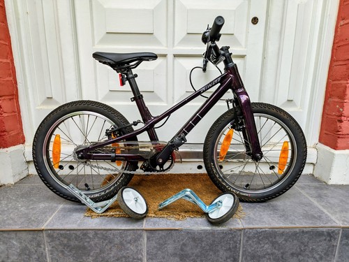 Superb condition specialized - condition,