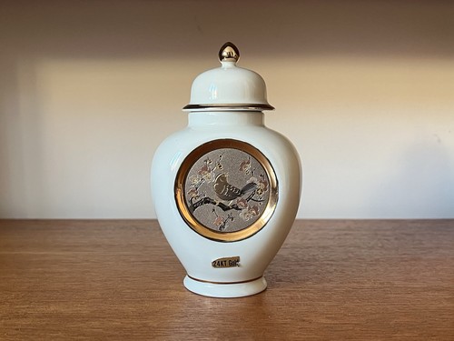 Vintage art chokin - vintage, of