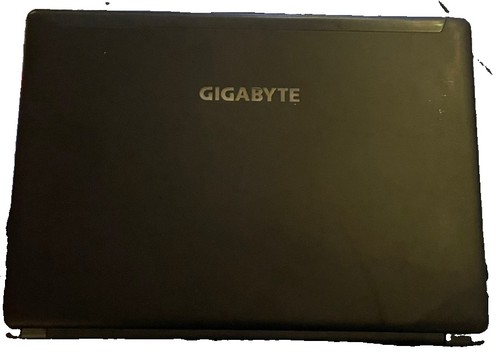 Gigabyte p35w gaming laptop - gigabyte, v4