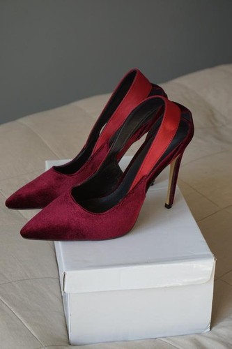 Women heels red velour - red, 39