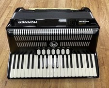 Hohner Bravo III 120 Accordion - g049100358203 lhh