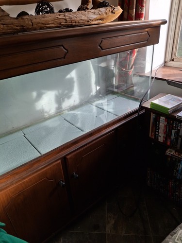 Aquarium fish tank - ,