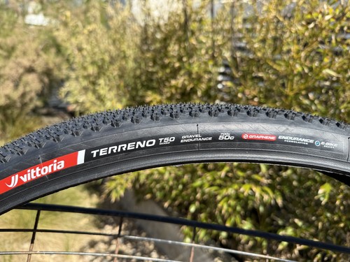 Gravel bike tires - gravel, job