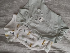 Baby Vests 2x Boy Or Girl C&A 0-3 Months