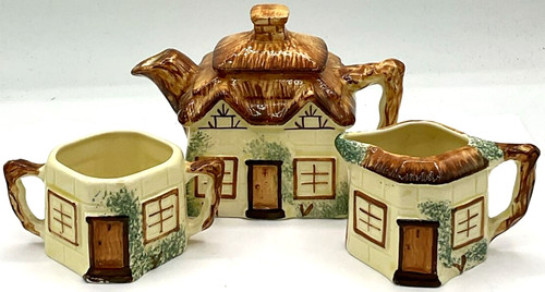 Keele street pottery - street,