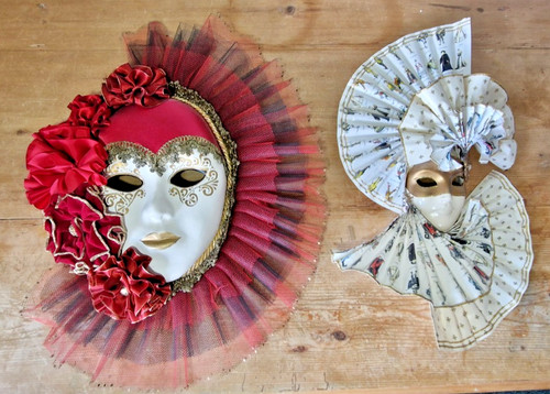 Venetian wall masks folded - 2,
