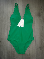 BNWT - M&S BRIGHT GREEN