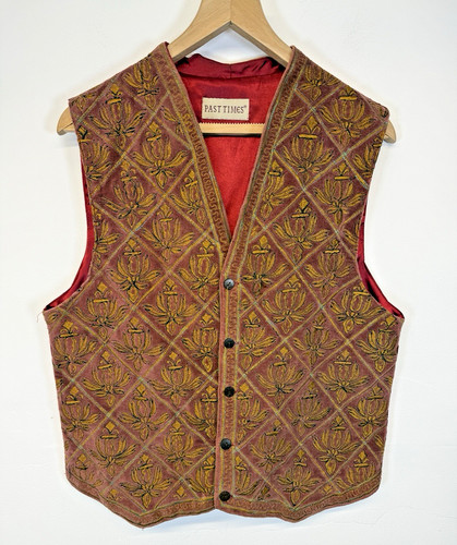 Past times waistcoat gold - times,