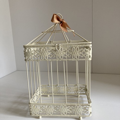 Decorative cream colored - , metal