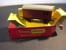 OO gauge - Triang / Hornby Railways - R123 - Horse box - m.i.b.