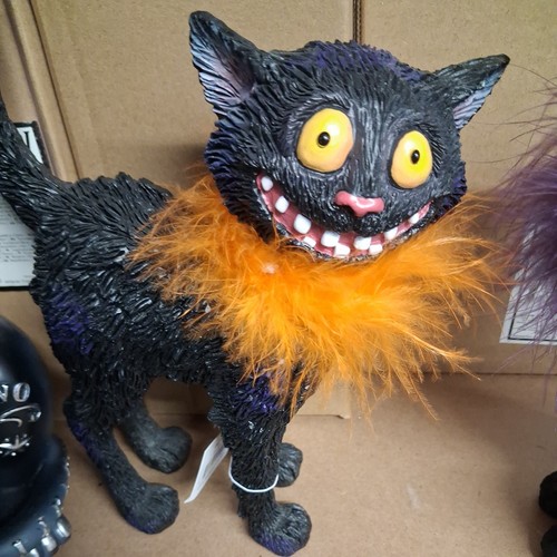 Black cat ornament - black,