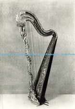 D174721 Victoria and Albert