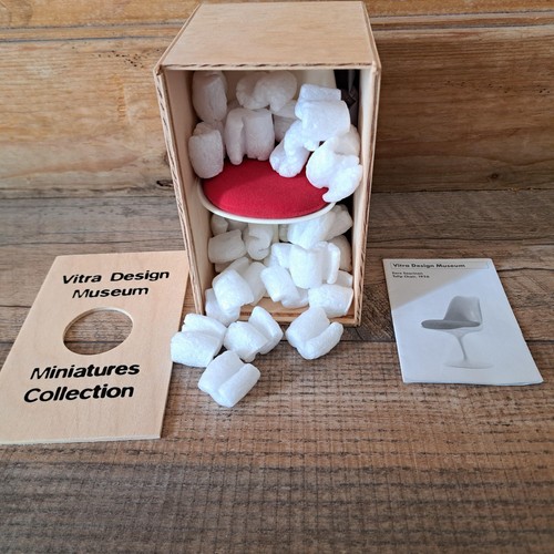 Tulip miniature glass chair - chair, by