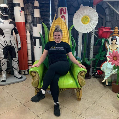 Corn throne life size chair - life,