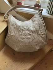 Ollie & Nic Beige Camel Faux