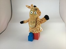 madagascar 2 persil hand puppet melman giraffe