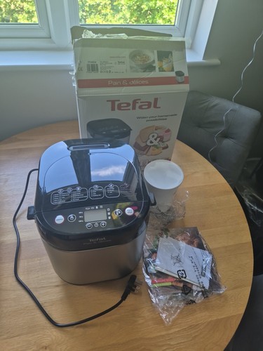 Tefal pf240e38 bread maker - bread,