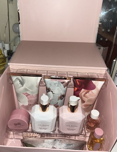 Ted baker london opulent - ted, suite