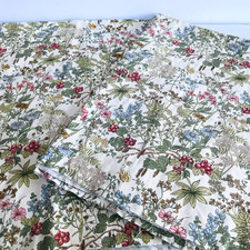 Vintage English Hedgerow