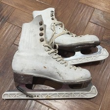 Vintage Hamaco Ice Skates Size