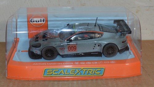 Scalextric aston martin gt3 - scalextric,