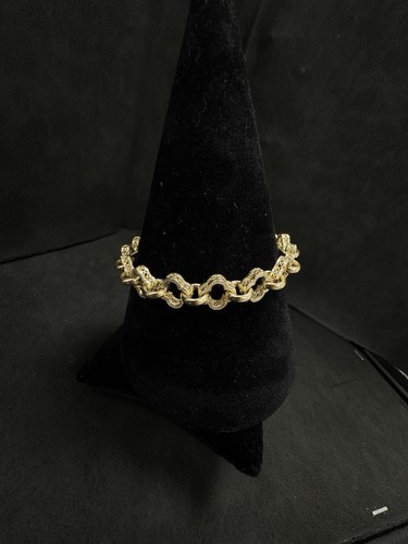 Solid 9ct gold - solid,