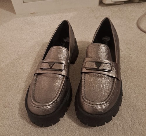 Ladies guess shoes size 5 - size, 6.5
