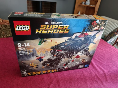 Lego super heroes flying - lego, heroes:
