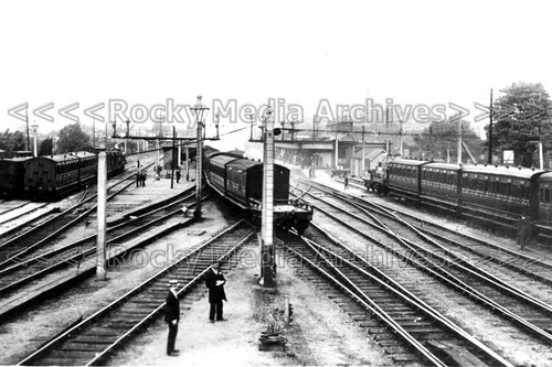 Pqq the railway station - the,