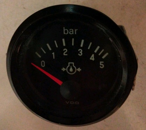 Vdo oil pressure gauge - vdo,
